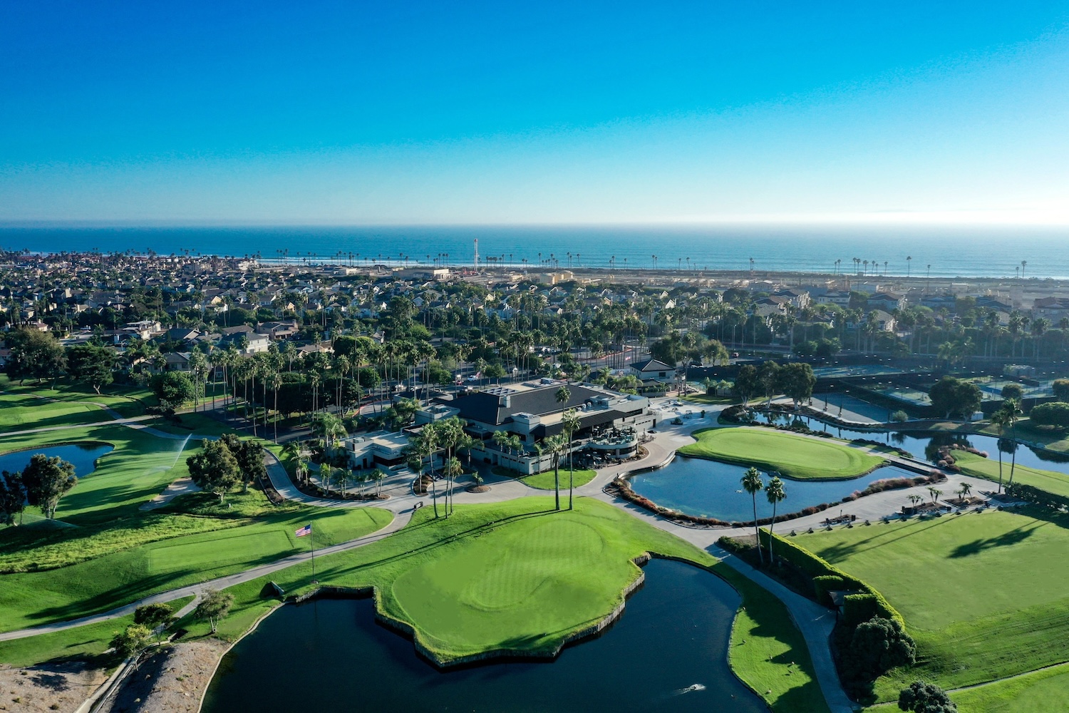Huntington Club - Golf